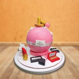 Shopping Theme Bag Pinata Cake